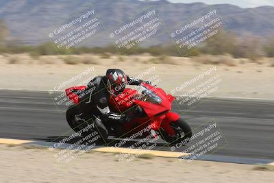 media/May-05-2025-Moto Forza (Mon) [[3c1838c5e5]]/1-A Group/Session 2 (Turn 7 Inside)/